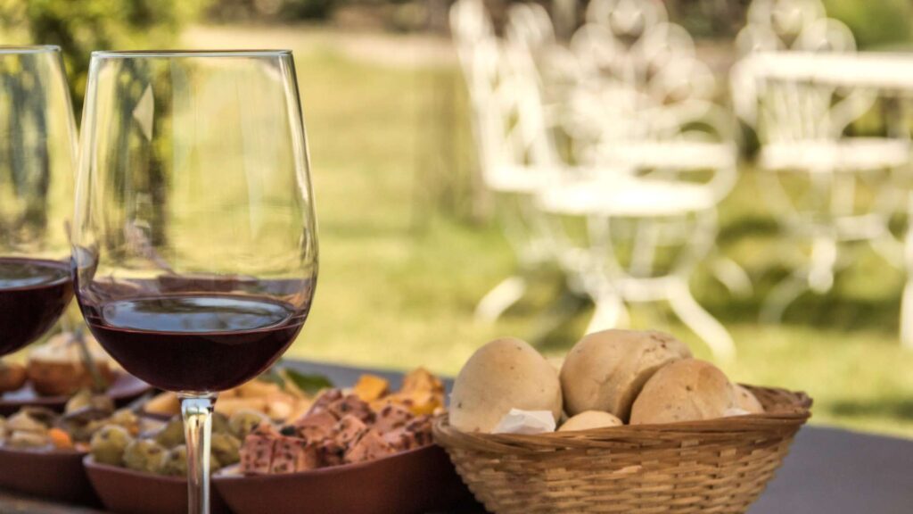 tour enogastronomico alla scoperta dei sapori di Sardegna